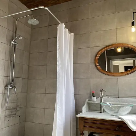 Champetre A Avec Charme Authentique - Fr-1-489-348 Country house